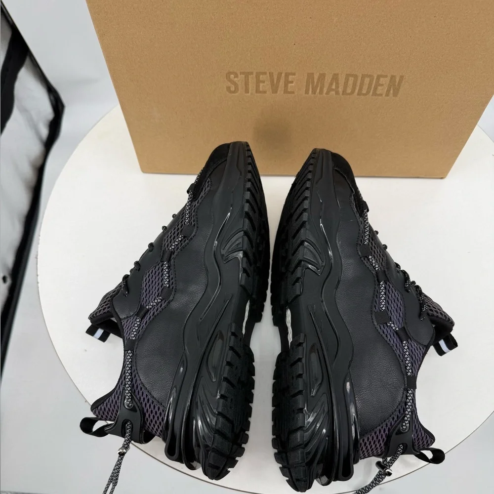 Steve Madden Baries Sneakers Black White Chunky Dad Shoes Tech Runner Streetwear - Picture 3 of 13
